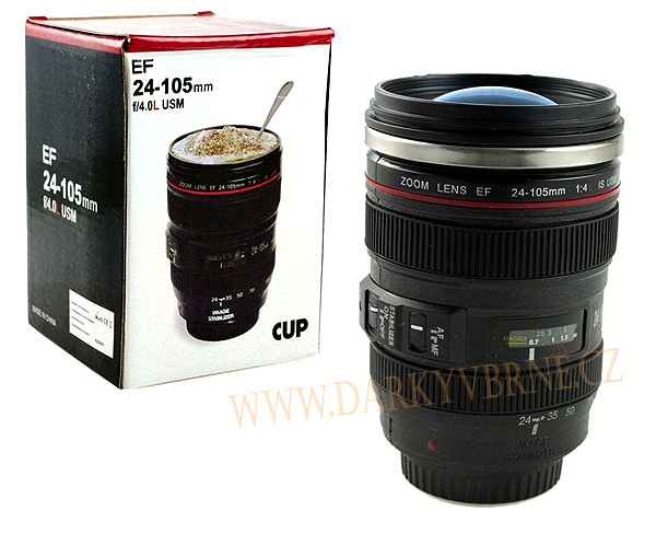 Hrnek pro fotografa  s čočkou - objektiv zoom