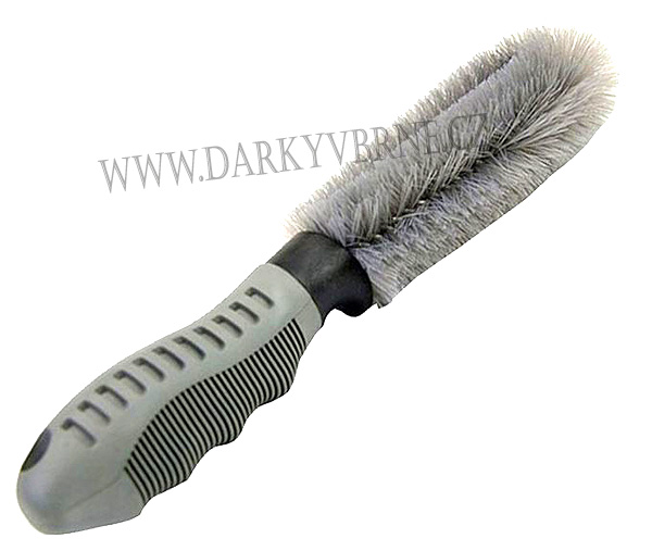 Kartáč na čištění nejen litých disků kol automobilu