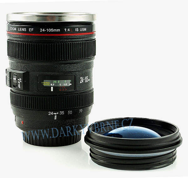 Hrnek pro fotografa  s čočkou - objektiv zoom